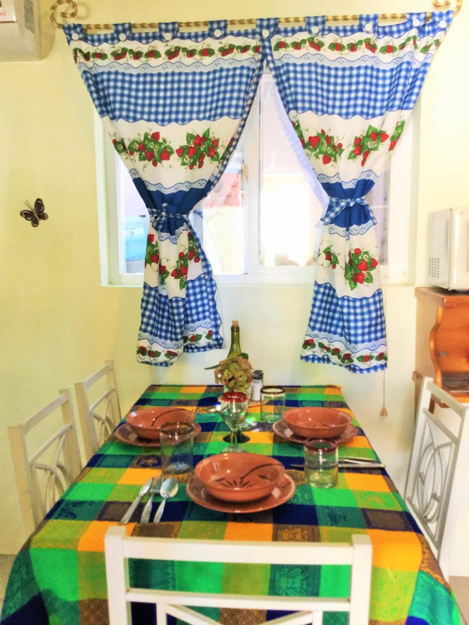 Coco Cabanas And Casitas Vacation Rentals لوريتو الغرفة الصورة